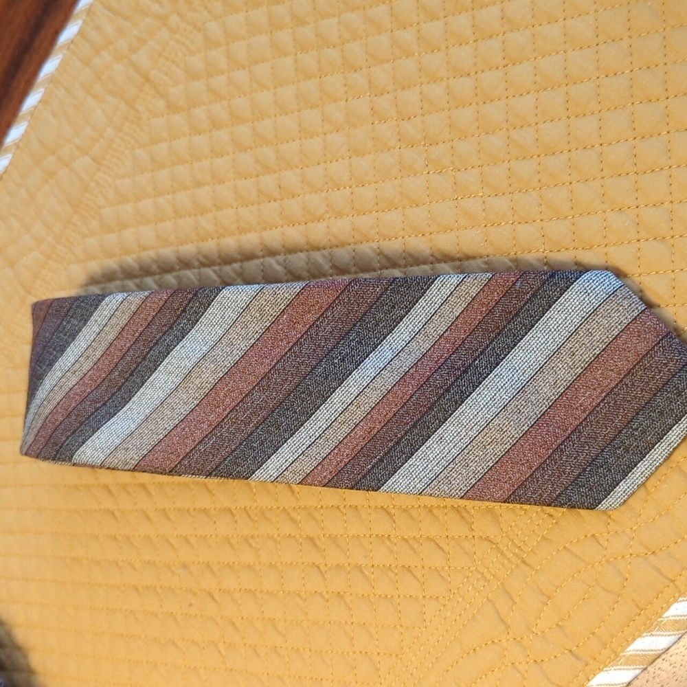 McGregor Vintage tie